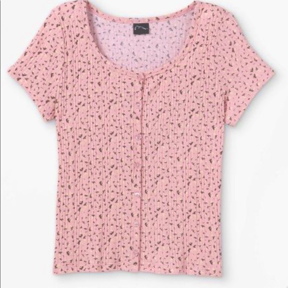 Unworn Art Class Pink Floral Button Up Shirt